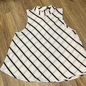 🟤🟤Forever 21 sleeveless top